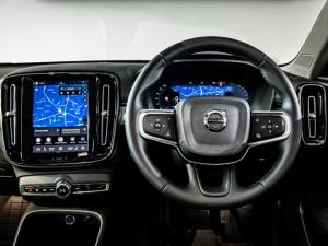 Volvo XC40 B3 Essential - Image 19