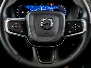 Volvo XC40 B3 Essential - Image 22