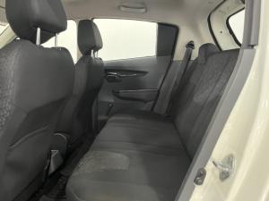 Mahindra KUV100 Nxt 1.2 G80 K2+ - Image 7