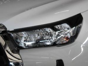 Toyota Hilux 2.4GD-6 Xtra cab Raider manual - Image 10
