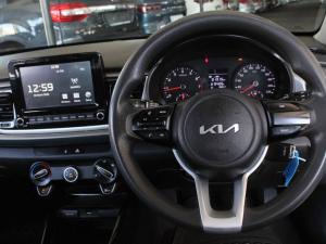 Kia Rio hatch 1.2 LS - Image 10