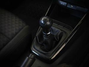 Kia Rio hatch 1.2 LS - Image 12