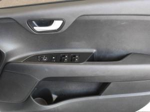 Kia Rio hatch 1.2 LS - Image 17