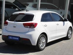 Kia Rio hatch 1.2 LS - Image 9