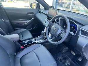 Toyota Corolla Cross 1.8 HEV XS - Image 13
