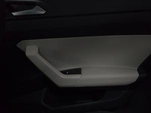 Volkswagen Polo sedan 1.0TSI Style - Image 10