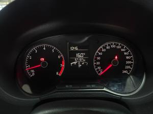 Volkswagen Polo Vivo hatch 1.4 Trendline - Image 15