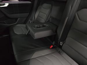 Volkswagen Touareg V6 TDI R-Line Final Edition - Image 10