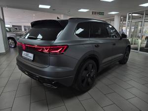 Volkswagen Touareg V6 TDI R-Line Final Edition - Image 3