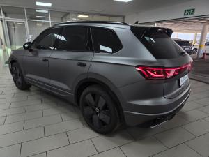 Volkswagen Touareg V6 TDI R-Line Final Edition - Image 4
