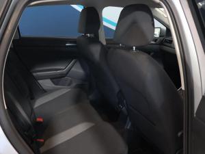 Volkswagen Polo hatch 1.0TSI Life auto - Image 11