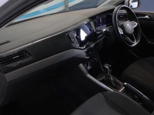 Volkswagen Polo hatch 1.0TSI Life auto - Image 16