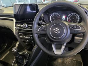 Suzuki Grand Vitara 1.5 GLX manual - Image 13