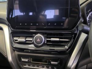 Suzuki Grand Vitara 1.5 GLX manual - Image 14