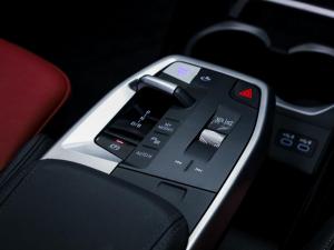 BMW iX1 xDrive30 M Sport - Image 19