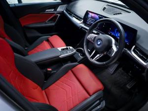 BMW iX1 xDrive30 M Sport - Image 9