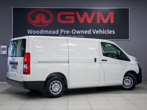 Toyota Quantum 2.8 LWB panel van - Image 19
