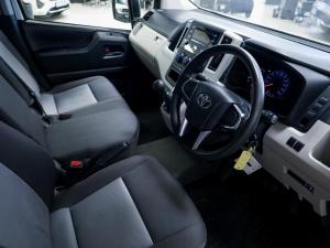 Toyota Quantum 2.8 LWB panel van - Image 6