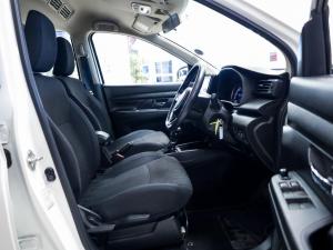 Toyota Rumion 1.5 SX auto - Image 9