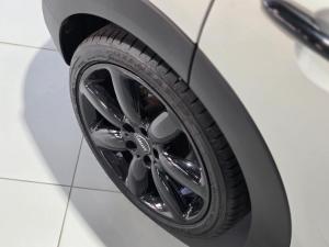 MINI Clubman Cooper S Clubman - Image 7