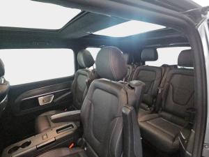 Mercedes-Benz V-Class V300d Exclusive - Image 12