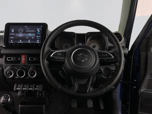 Suzuki Jimny 1.5 GLX - Image 20