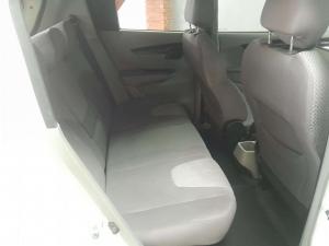 Mahindra KUV 100 1.2TD K6+ - Image 12