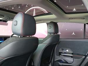 Mercedes-Benz GLA GLA200 Progressive - Image 16
