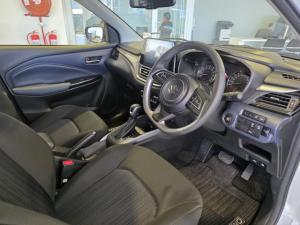 Suzuki Baleno 1.5 GLX auto - Image 17