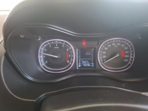 Suzuki Vitara Brezza 1.5 GLX - Image 11