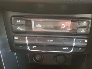 Suzuki Vitara Brezza 1.5 GLX - Image 13