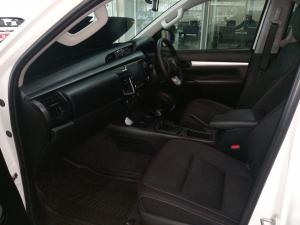 Toyota Hilux 2.4GD-6 double cab 4x4 Raider auto - Image 7