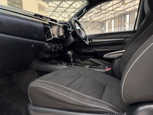 Toyota Hilux 2.8GD-6 Xtra cab 4x4 Legend auto - Image 7