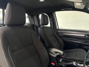 Toyota Hilux 2.8GD-6 Xtra cab 4x4 Legend auto - Image 17