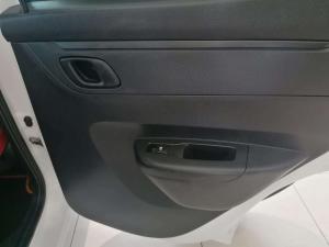 Renault Kwid 1.0 Dynamique / ZEN / Techno 5-Door AMT - Image 15
