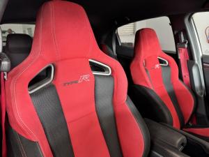 Honda Civic Type R - Image 10