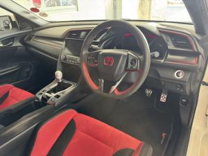 Honda Civic Type R - Image 8