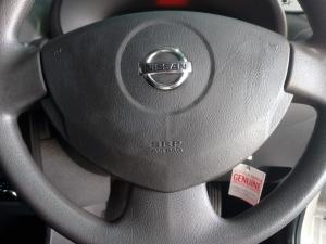 Nissan NP200 1.6i safety pack (aircon) - Image 13