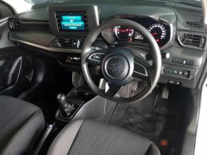 Suzuki Swift 1.2 GL+ manual - Image 12