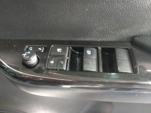 Toyota Hilux 2.8GD-6 double cab 4x4 Raider auto - Image 10