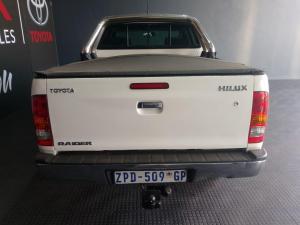 Toyota Hilux 3.0D-4D double cab Raider - Image 5