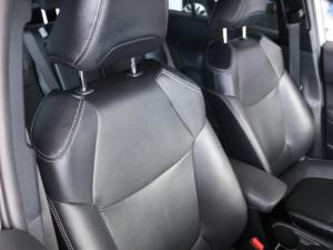 Toyota Corolla Cross 1.8 XR - Image 20
