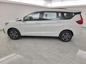 Suzuki Ertiga 1.5 GL manual - Image 10