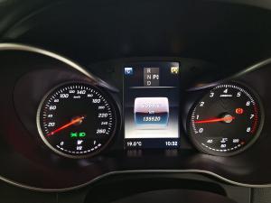 Mercedes-Benz C-Class C180 - Image 22