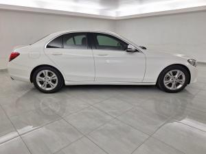 Mercedes-Benz C-Class C180 - Image 9