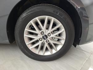 Kia Rio hatch 1.2 LS - Image 10
