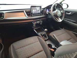 Kia Rio hatch 1.2 LS - Image 15