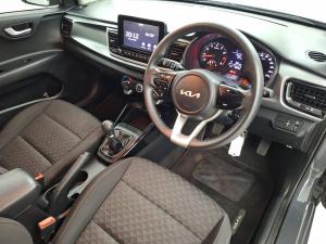 Kia Rio hatch 1.2 LS - Image 20