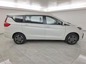 Suzuki Ertiga 1.5 GL manual - Image 9