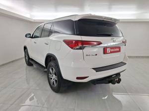 Toyota Fortuner 2.4GD-6 auto - Image 5